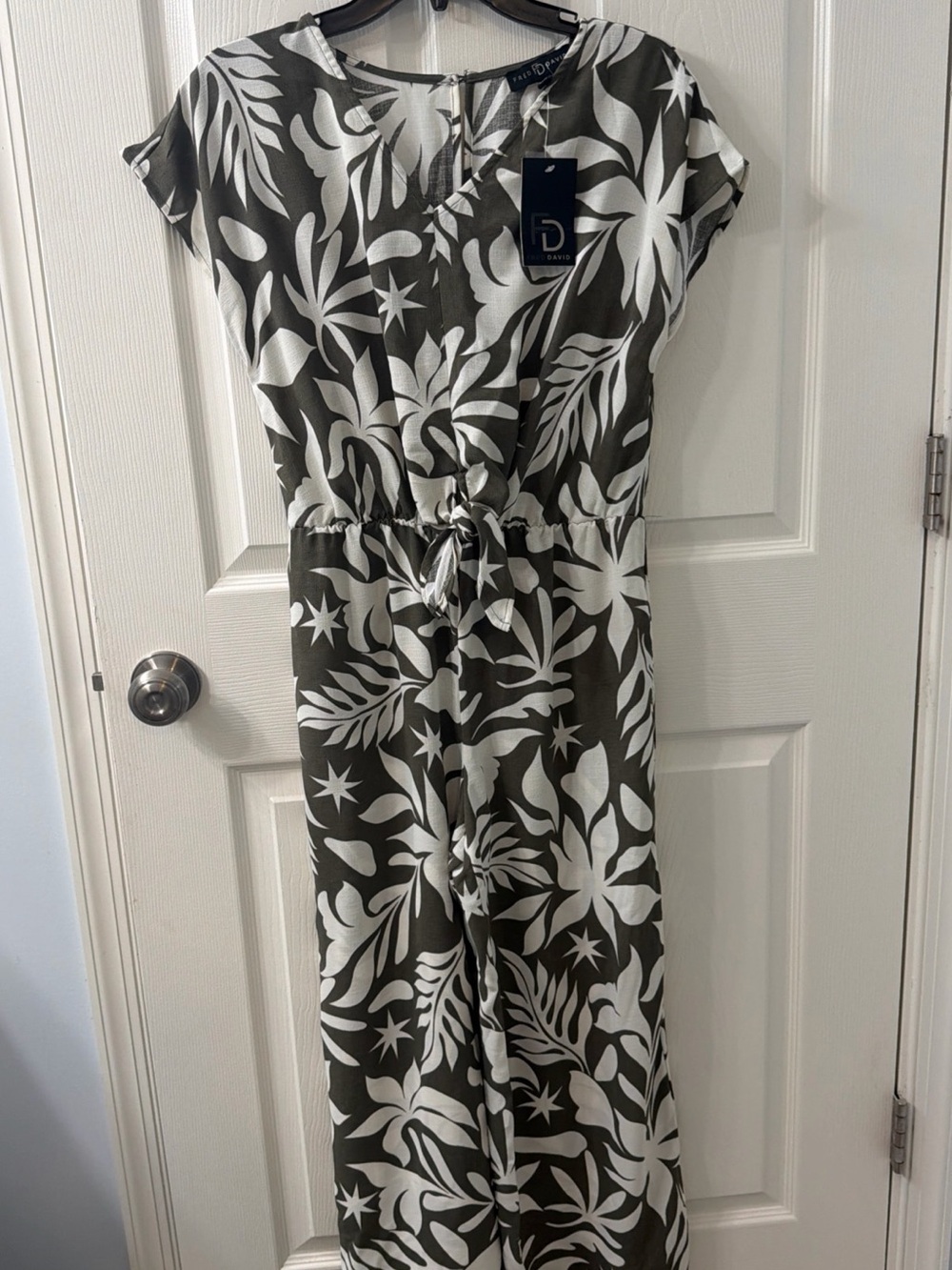 Fred David Olive & White Tropical Print Tie Front Jumpsuit
